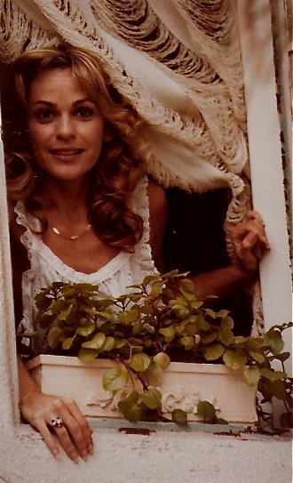 Фото - Тери МакМинн: 330x543 / 46 Кб