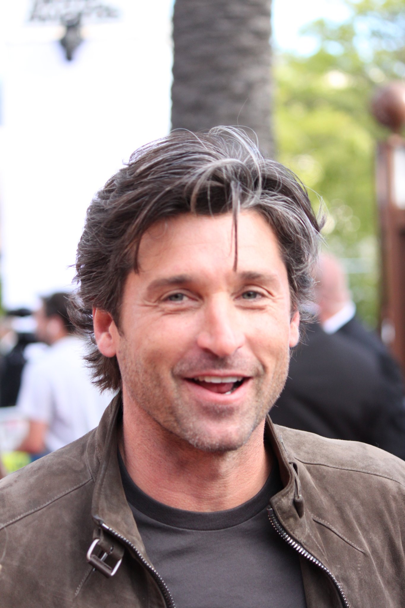 Фото - Патрик Демпси: 1365x2048 / 302 Кб