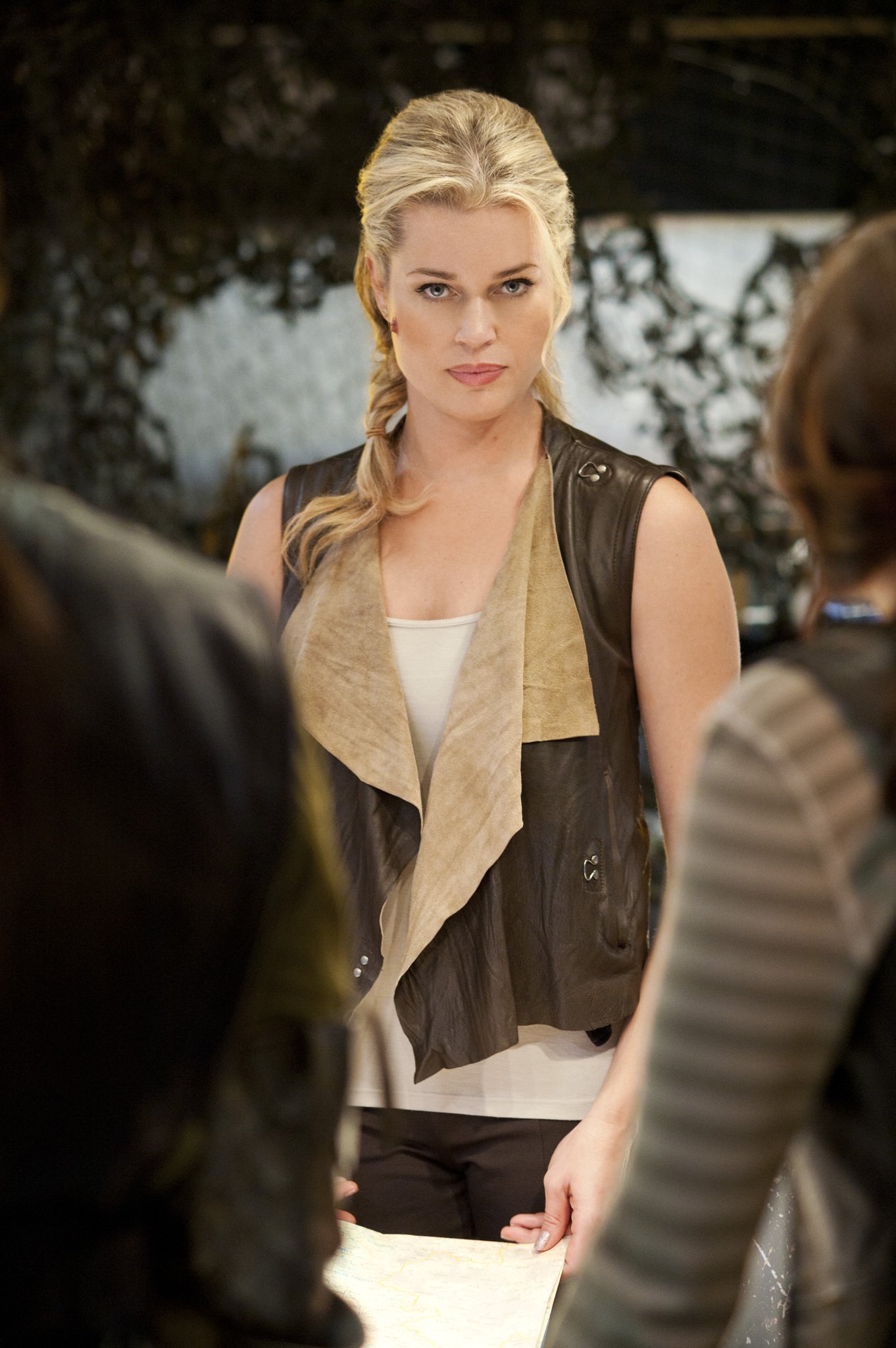 Фото - Ребекка Ромейн: 1362x2048 / 334 Кб