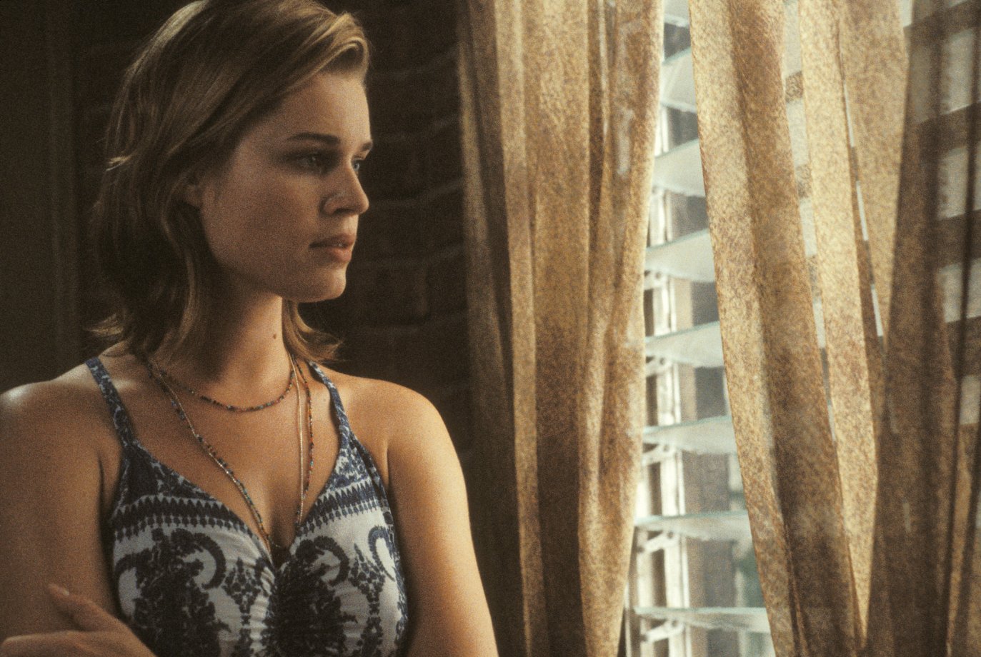 Фото - Ребекка Ромейн: 1373x920 / 247 Кб