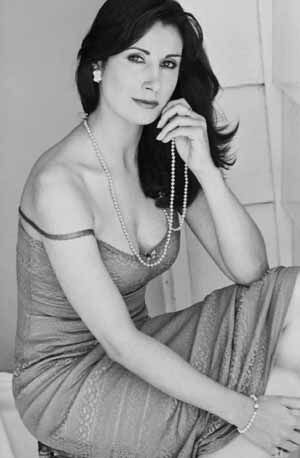 Фото - Джульета Розен: 300x458 / 17 Кб