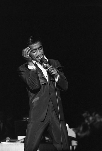 Фото - Сэмми Дэвис мл.: 337x500 / 19 Кб