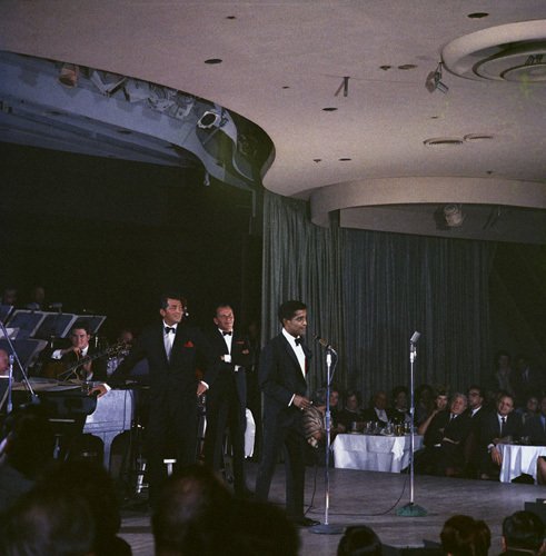 Фото - Сэмми Дэвис мл.: 491x500 / 41 Кб