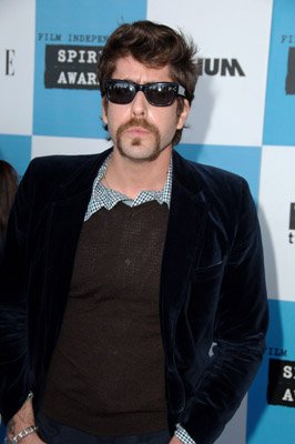 Фото - Адам Голдберг: 266x400 / 20 Кб