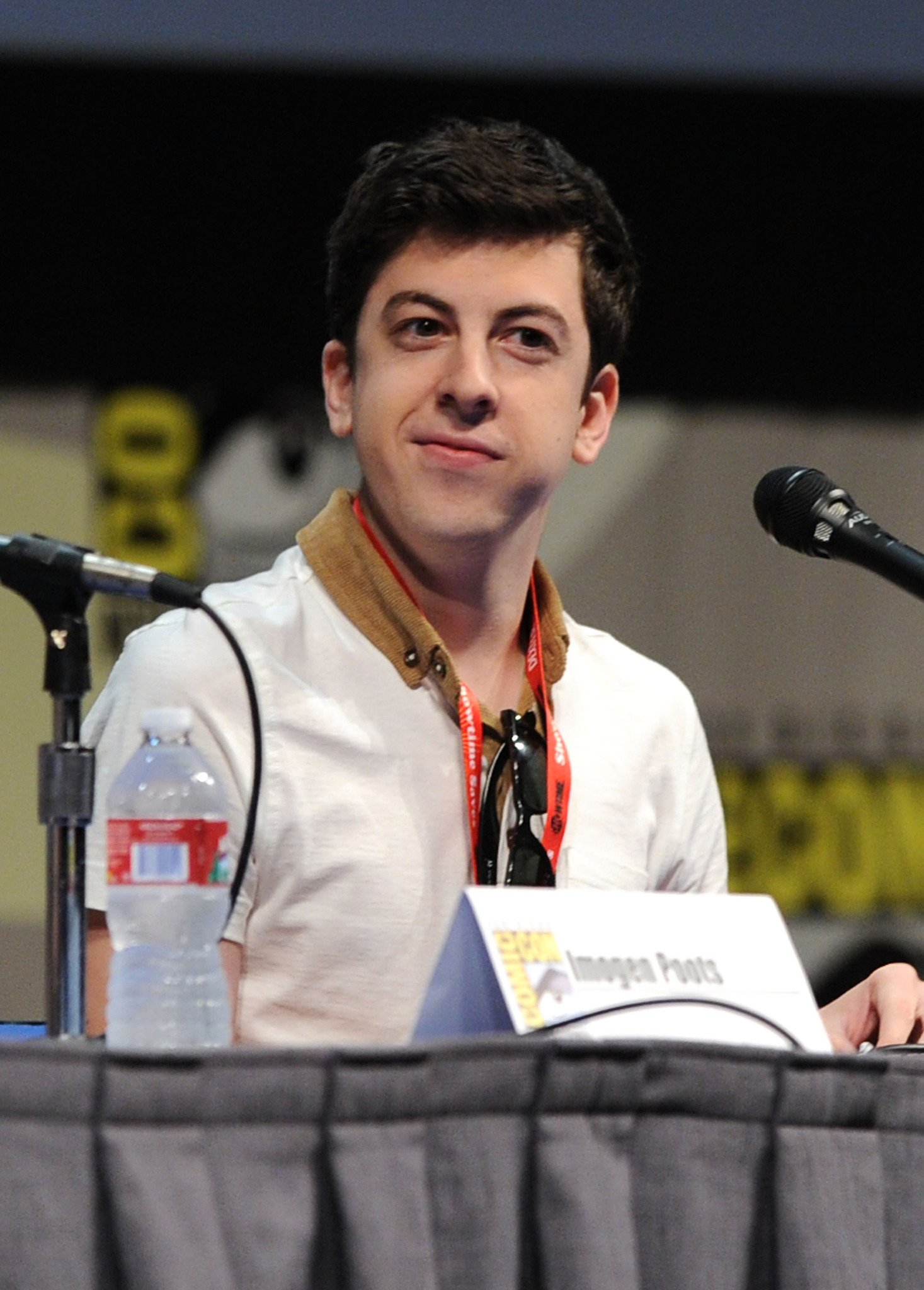 Фото - Кристофер Минц-Плассе: 1467x2048 / 343 Кб