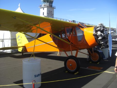 Фото - Клэй Холл: 480x360 / 33 Кб