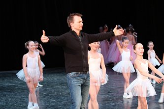 Фото - Фил Кеоган: 333x222 / 18 Кб