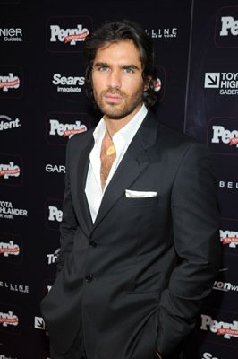 Фото - Эдуардо Верастеги: 266x400 / 20 Кб