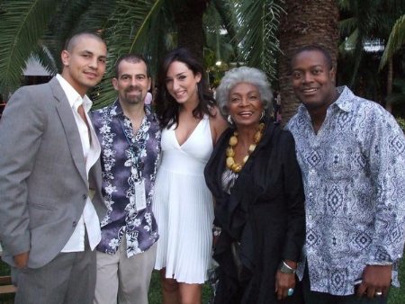 Фото - Наджарра Таунсенд: 450x338 / 44 Кб