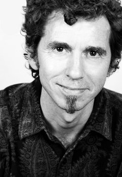 Фото - Майкл Гловер: 240x350 / 20 Кб