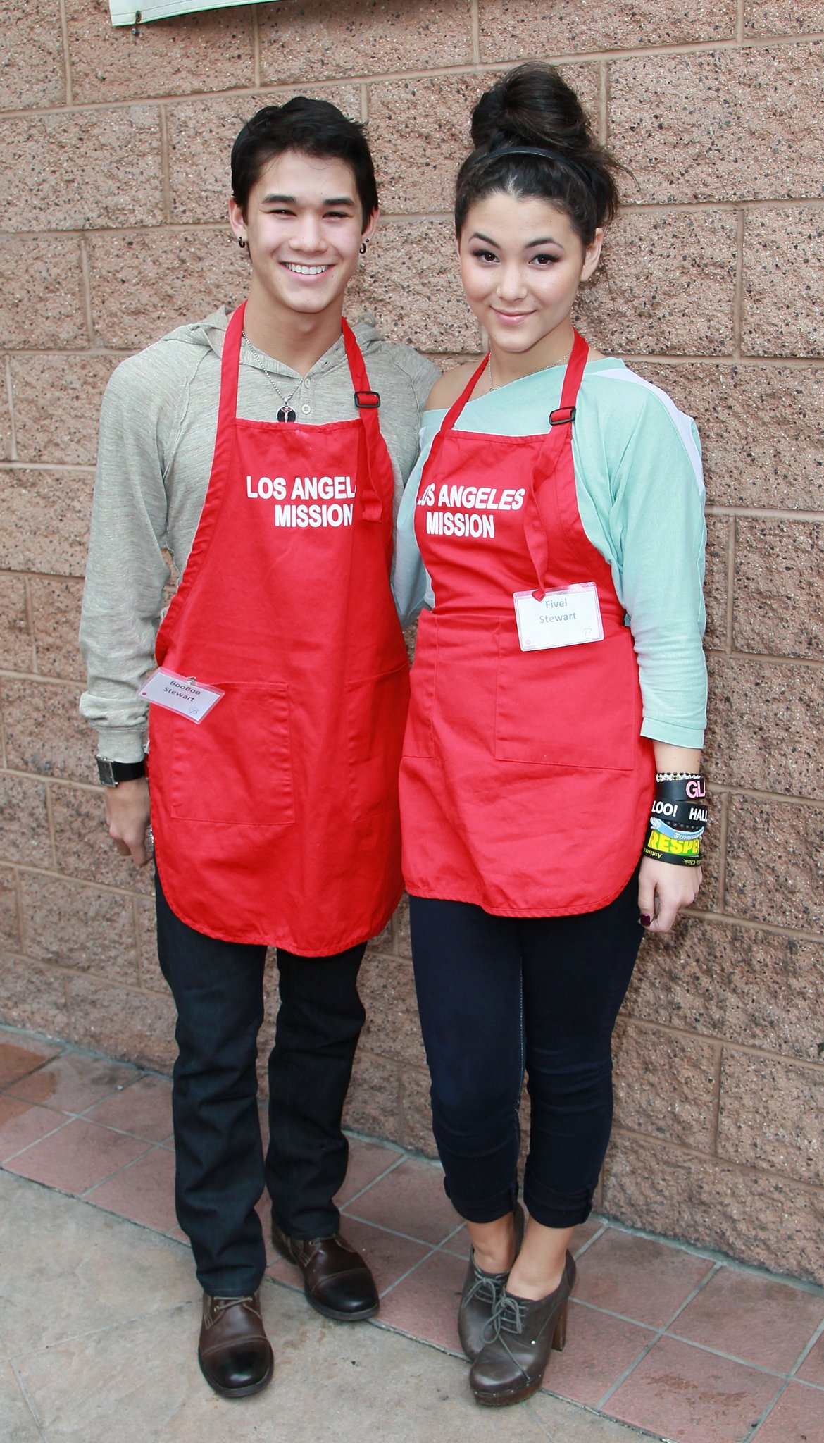 Фото - Бубу Стюарт: 1170x2048 / 496 Кб