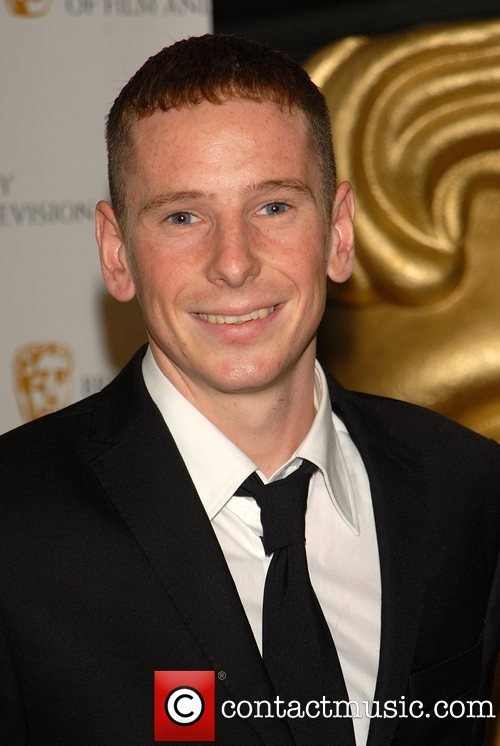 Фото - Герард Кернс: 500x746 / 55 Кб