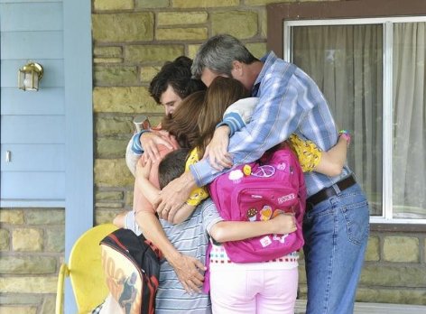 Фото - Аттикус Шаффер: 472x348 / 41 Кб