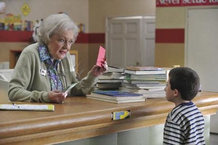 Фото - Аттикус Шаффер: 426x284 / 26 Кб