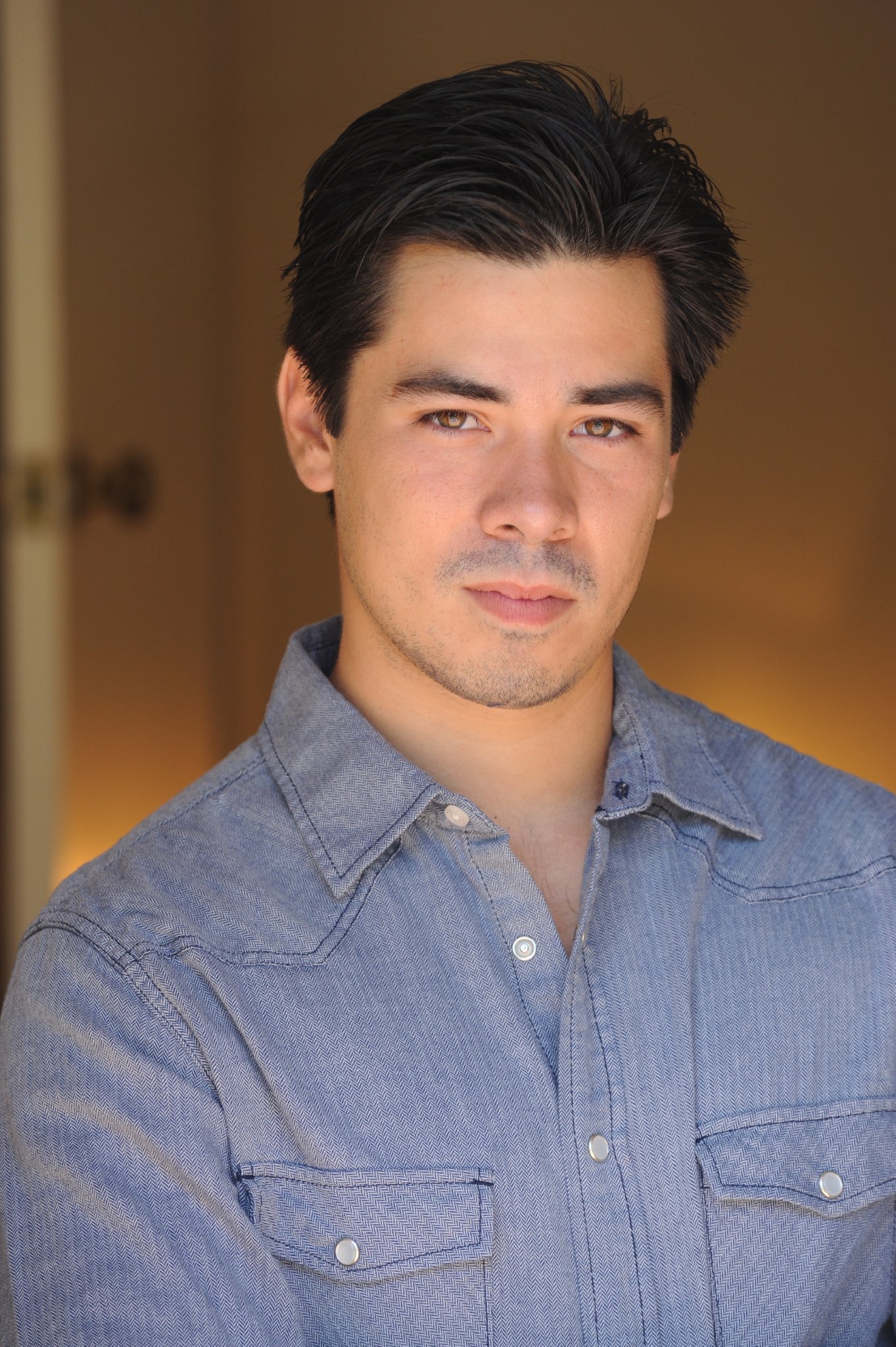 Фото - Марио Перес: 1363x2048 / 543 Кб