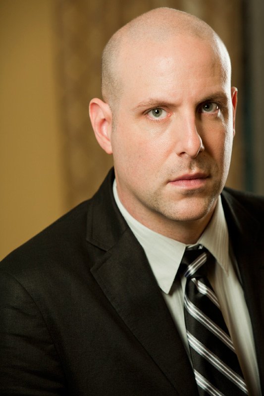 Фото - Стивен Янг: 533x800 / 55 Кб