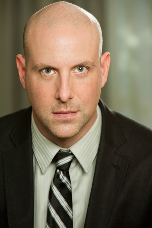 Фото - Стивен Янг: 533x800 / 51 Кб