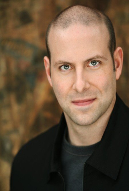 Фото - Стивен Янг: 450x667 / 34 Кб