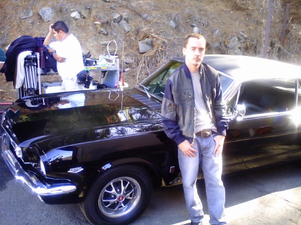 Фото - Майк Фой: 600x450 / 71 Кб