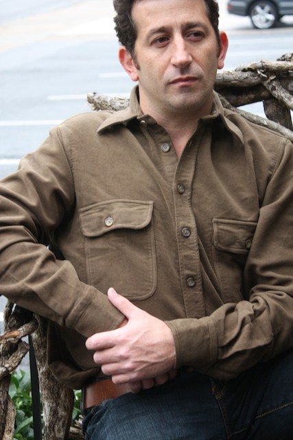 Фото - Амир Ковач: 427x640 / 57 Кб