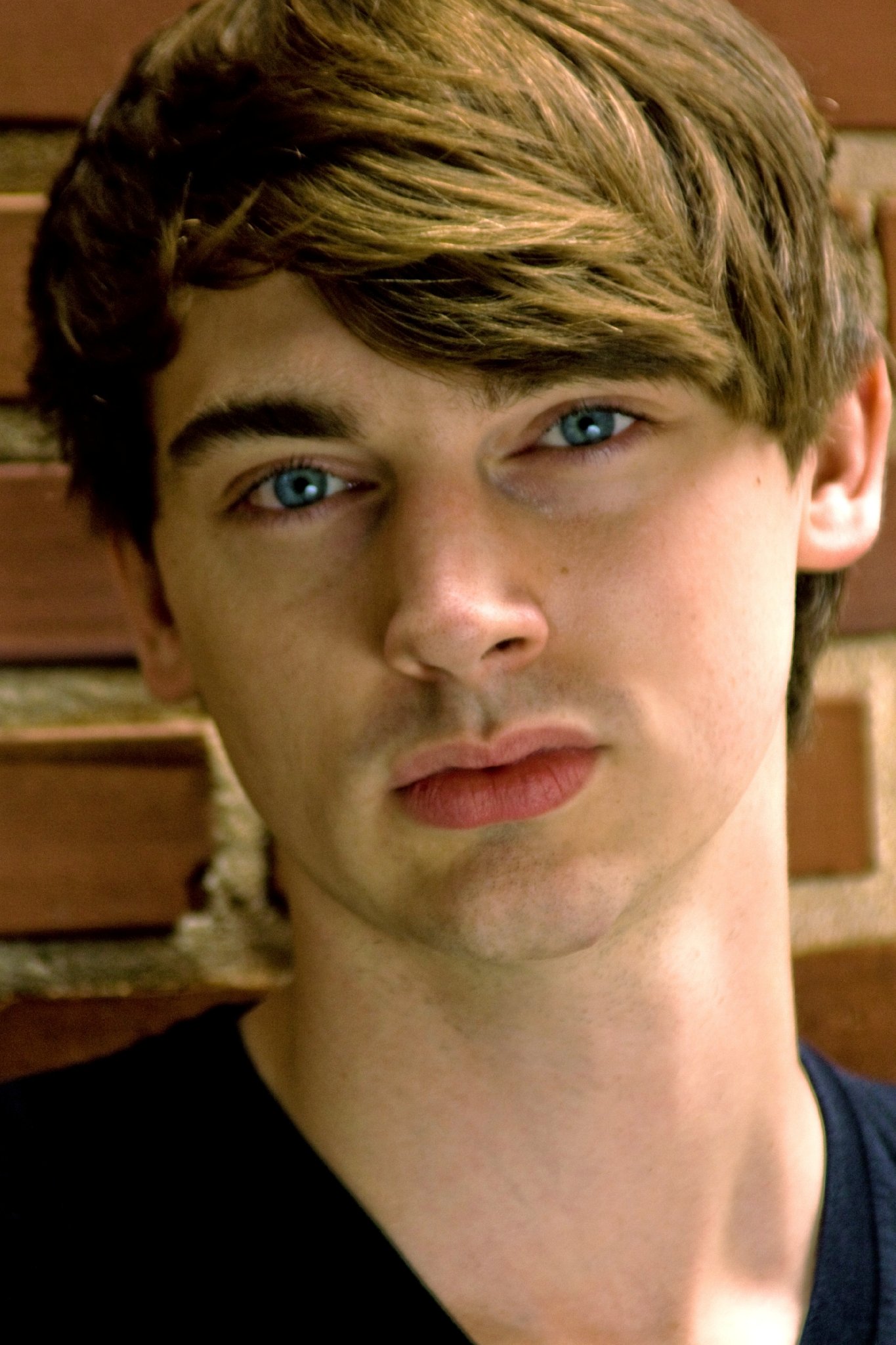 Фото - Трэвис Грант: 1365x2048 / 333 Кб