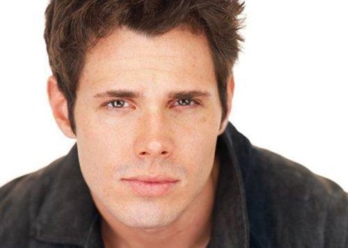 Фото - Джош Казобон: 500x357 / 23 Кб