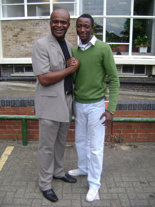 Фото - Эммануэль Акинтунде: 540x720 / 89 Кб