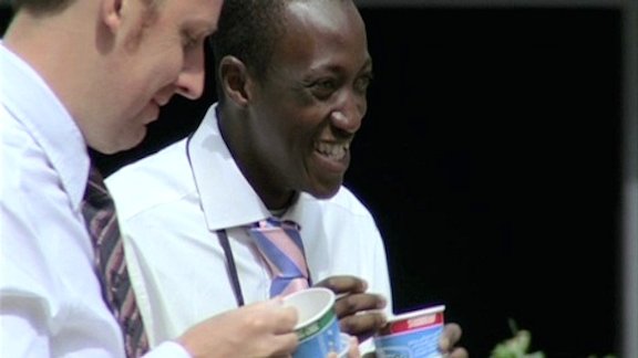 Фото - Эммануэль Акинтунде: 576x324 / 24 Кб