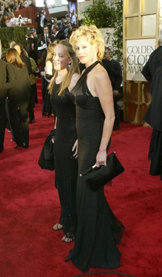 Фото - Мелани Гриффит: 234x400 / 23 Кб