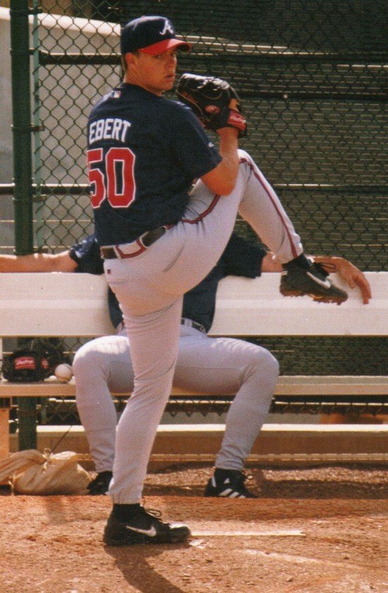 Фото - Дэррин Эберт: 549x838 / 113 Кб