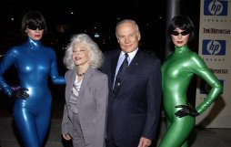 Фото - Базз Олдрин: 254x161 / 11 Кб