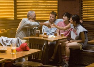 Фото - Сэльма Блэр: 325x232 / 22 Кб