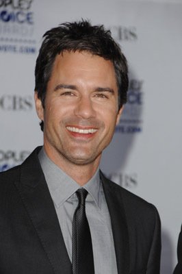 Фото - Эрик МакКормак : 266x400 / 16 Кб