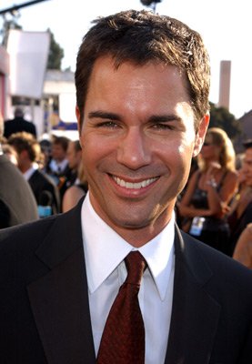 Фото - Эрик МакКормак : 277x400 / 24 Кб