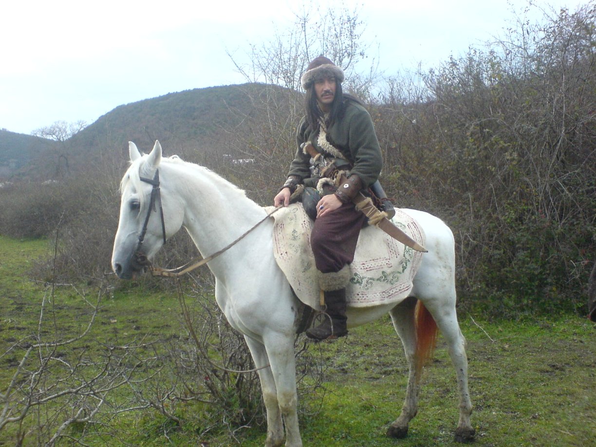 Фото - Бироль Йилдиз: 1224x918 / 236 Кб