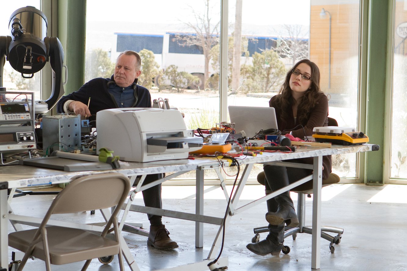 Фото - Кэт Деннингс: 1333x888 / 206 Кб