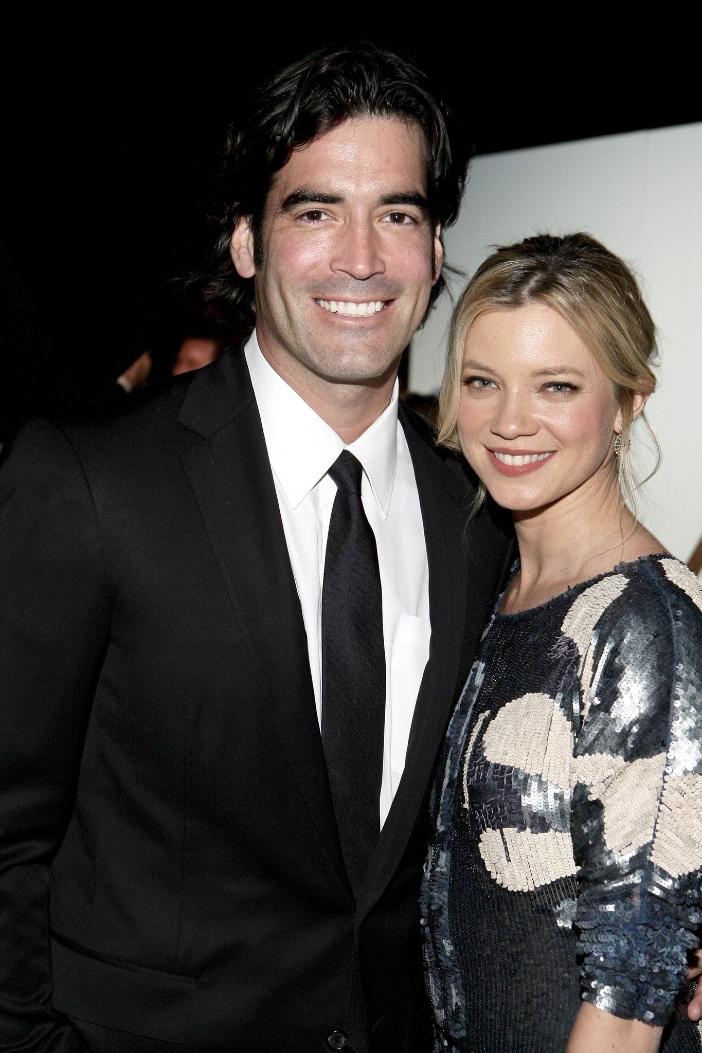 Фото - Эми Смарт: 1365x2048 / 511 Кб