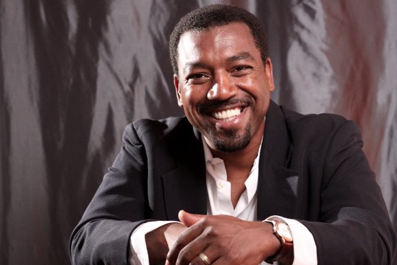 Фото - А. Расселл Эндрюс: 576x384 / 35 Кб