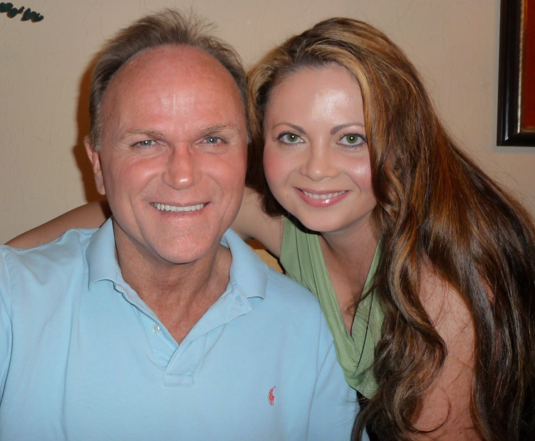 Фото - Джулия Дэвис: 2101x1732 / 410 Кб