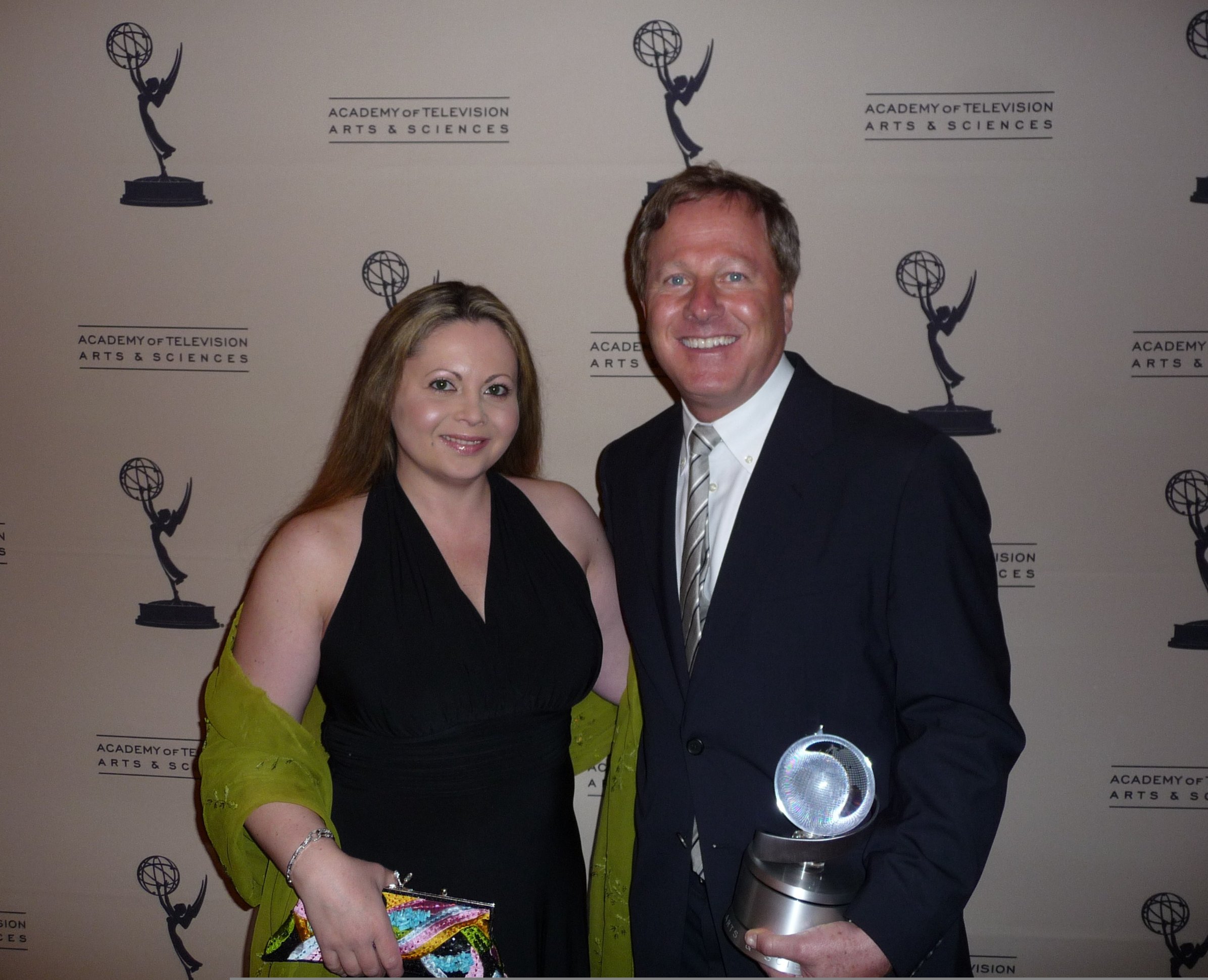 Фото - Джулия Дэвис: 2391x1941 / 515 Кб