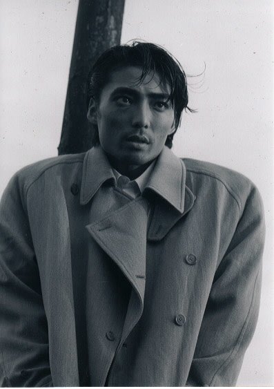 Фото - Акира Коиэяма: 397x563 / 36 Кб