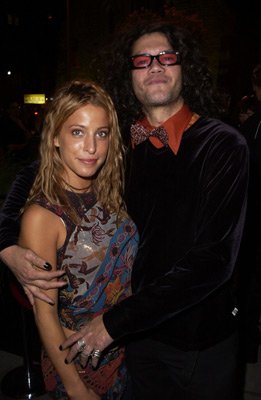 Фото - Уилл де лос Сантос: 261x400 / 19 Кб