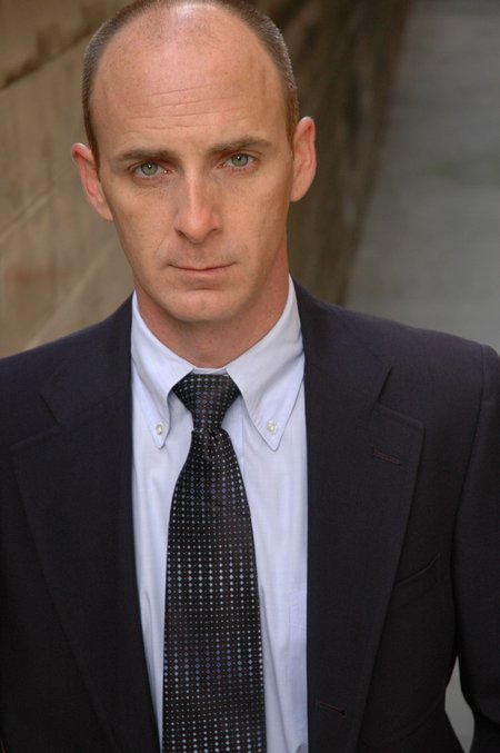 Фото - Кристофер Хоффман: 450x677 / 39 Кб