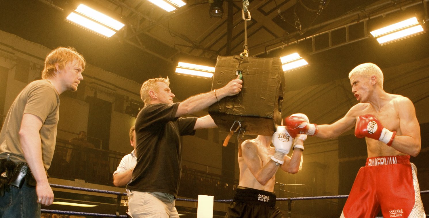 Фото - Тоби Кеббелл: 1491x759 / 193 Кб