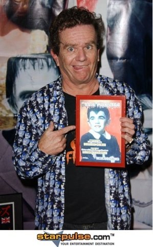 Фото - Буч Патрик: 299x483 / 41 Кб