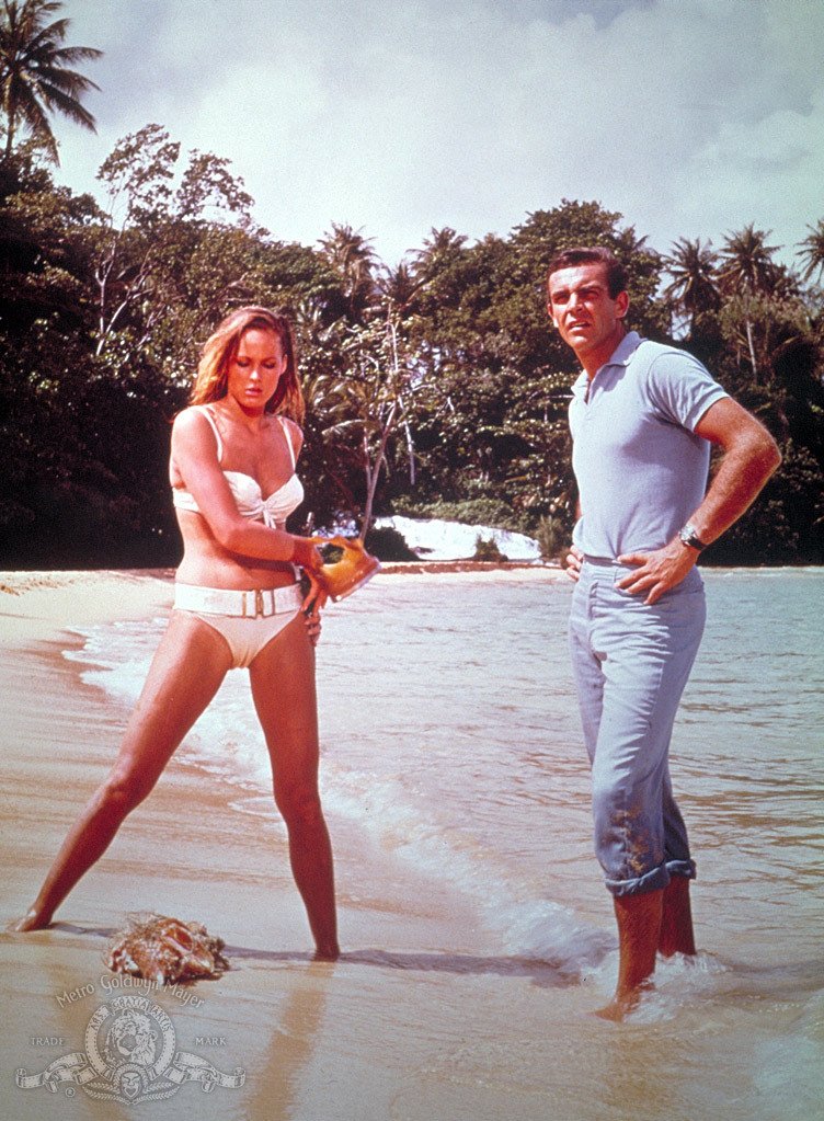 Фото - Урсула Андресс: 752x1023 / 201 Кб