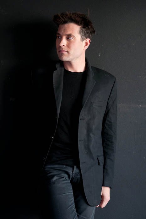 Фото - Захари Калбертсон: 465x700 / 23 Кб