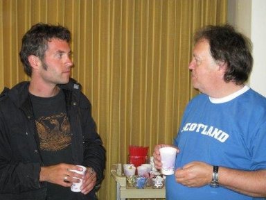 Фото - Захари Калбертсон: 384x288 / 25 Кб