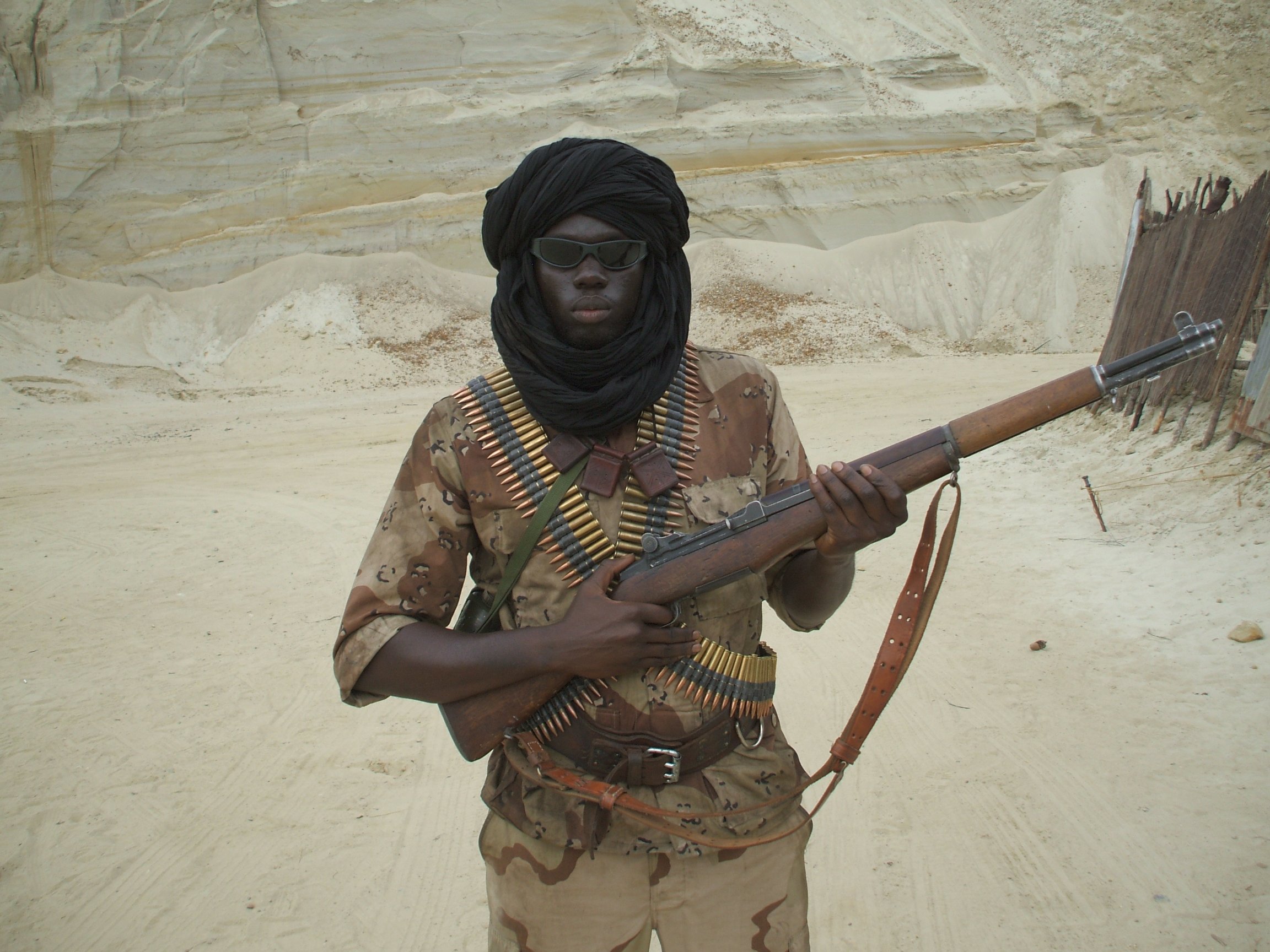 Фото - Мохамед Дайон: 2304x1728 / 550 Кб