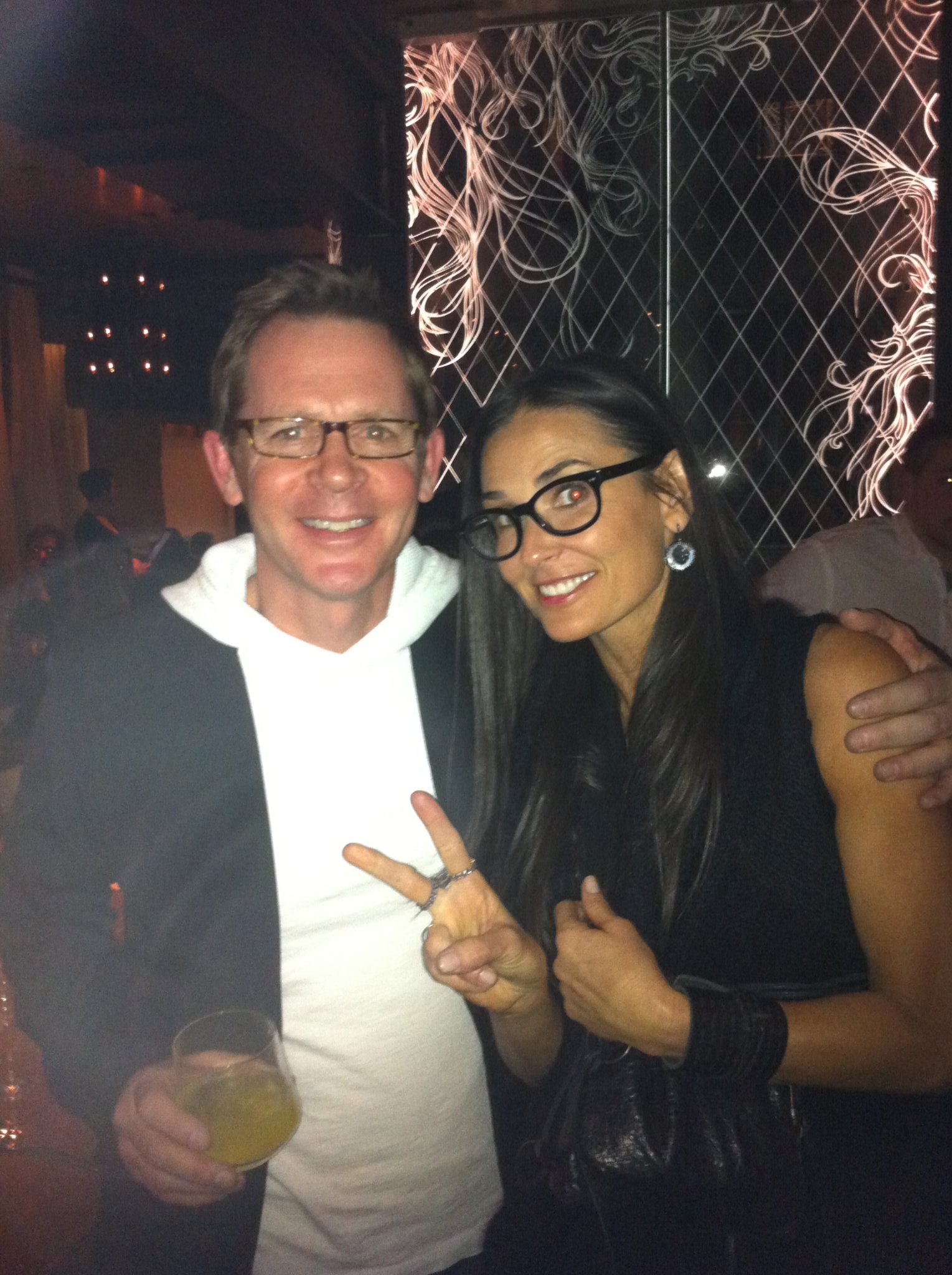 Фото - Дэвид Хирш: 1529x2048 / 414 Кб